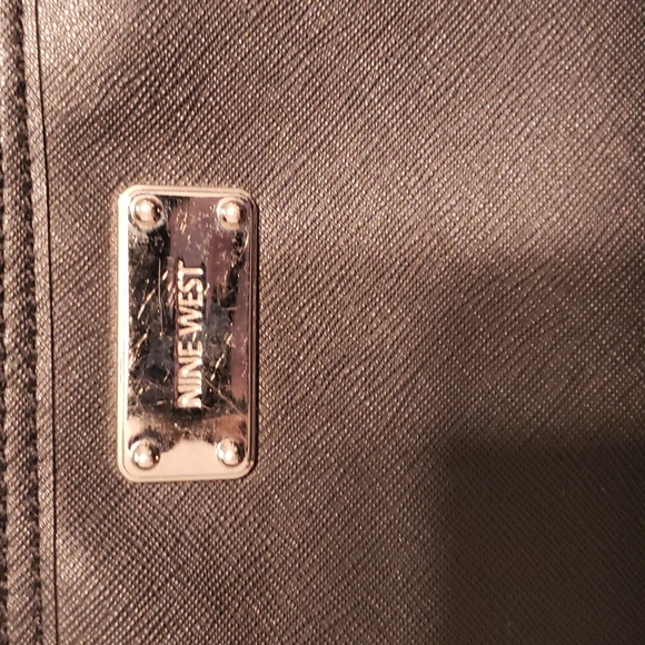 Nine West Bag with Wristlet - Picture 5 of 10
